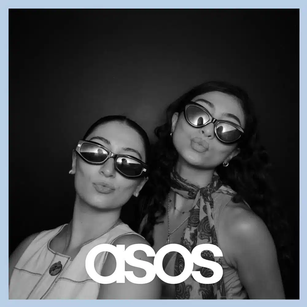 asos outputs photo